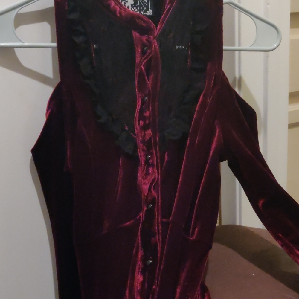 Killstar velvet cold shoulder dress